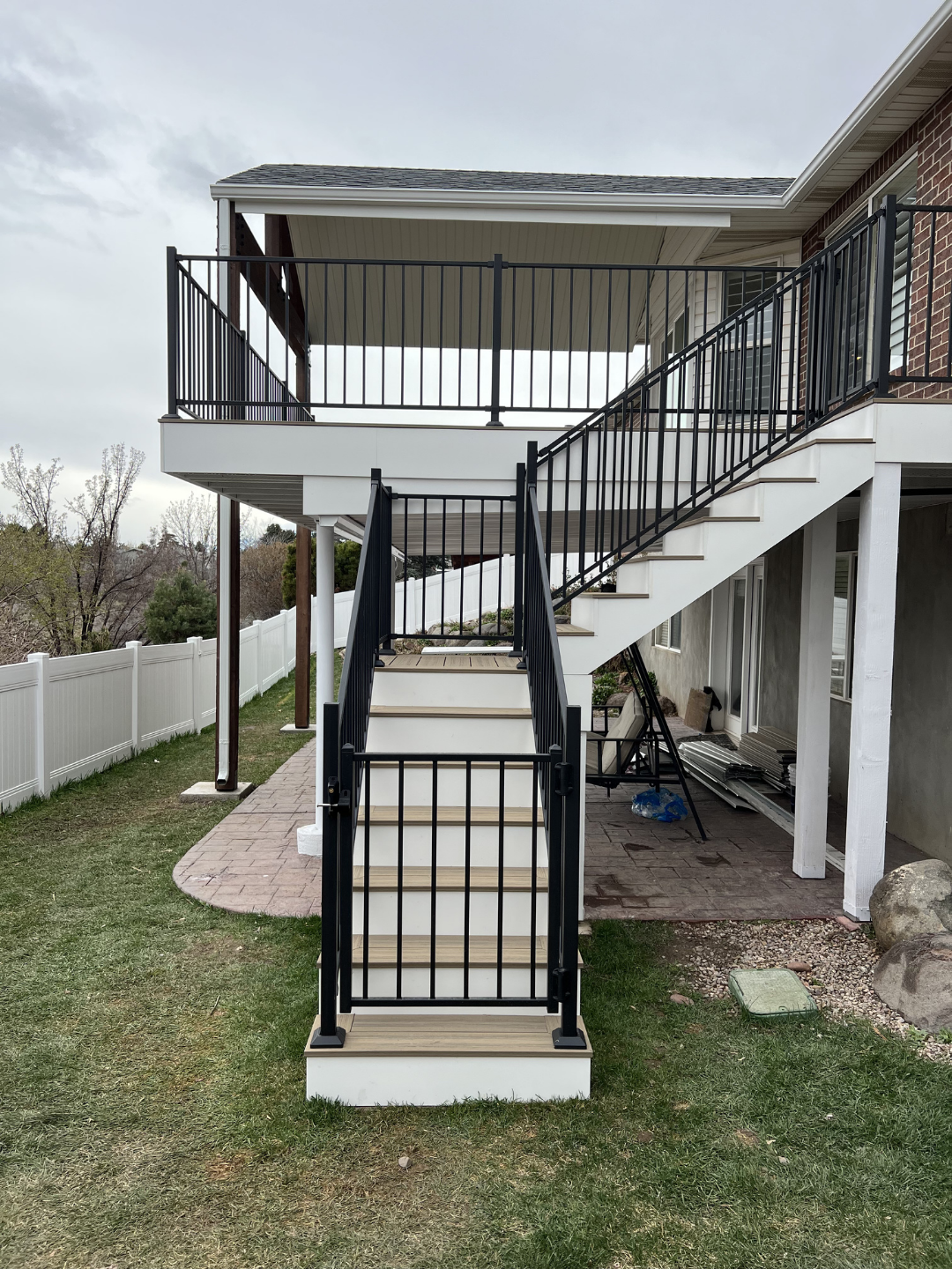 Awnings deck by ZBolt Decks — photo from Awning Project